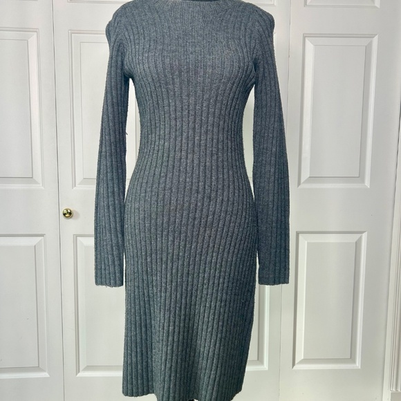 Jacob Sweater Dress - Picture 3 of 4